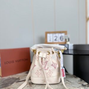 LOUIS VUITTON NOE Nano Noe